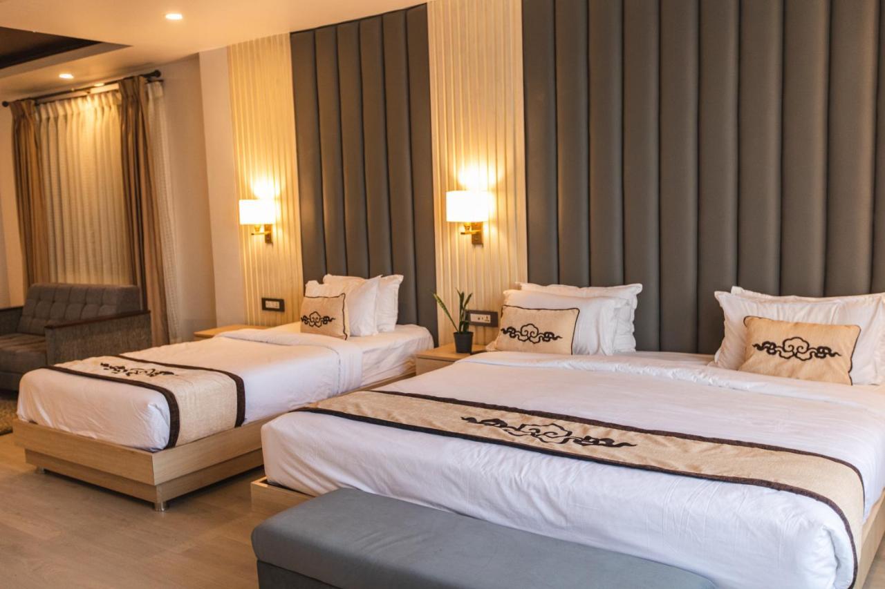 Lavie Residence And Spa Катманду Екстериор снимка