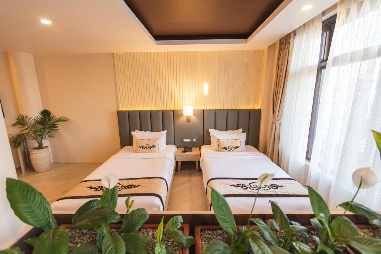 Lavie Residence And Spa Катманду Екстериор снимка