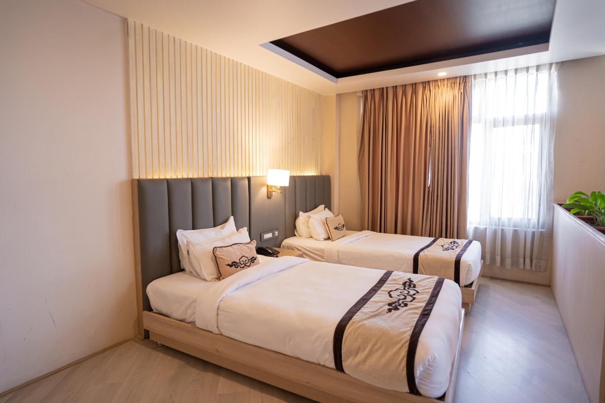 Lavie Residence And Spa Катманду Екстериор снимка