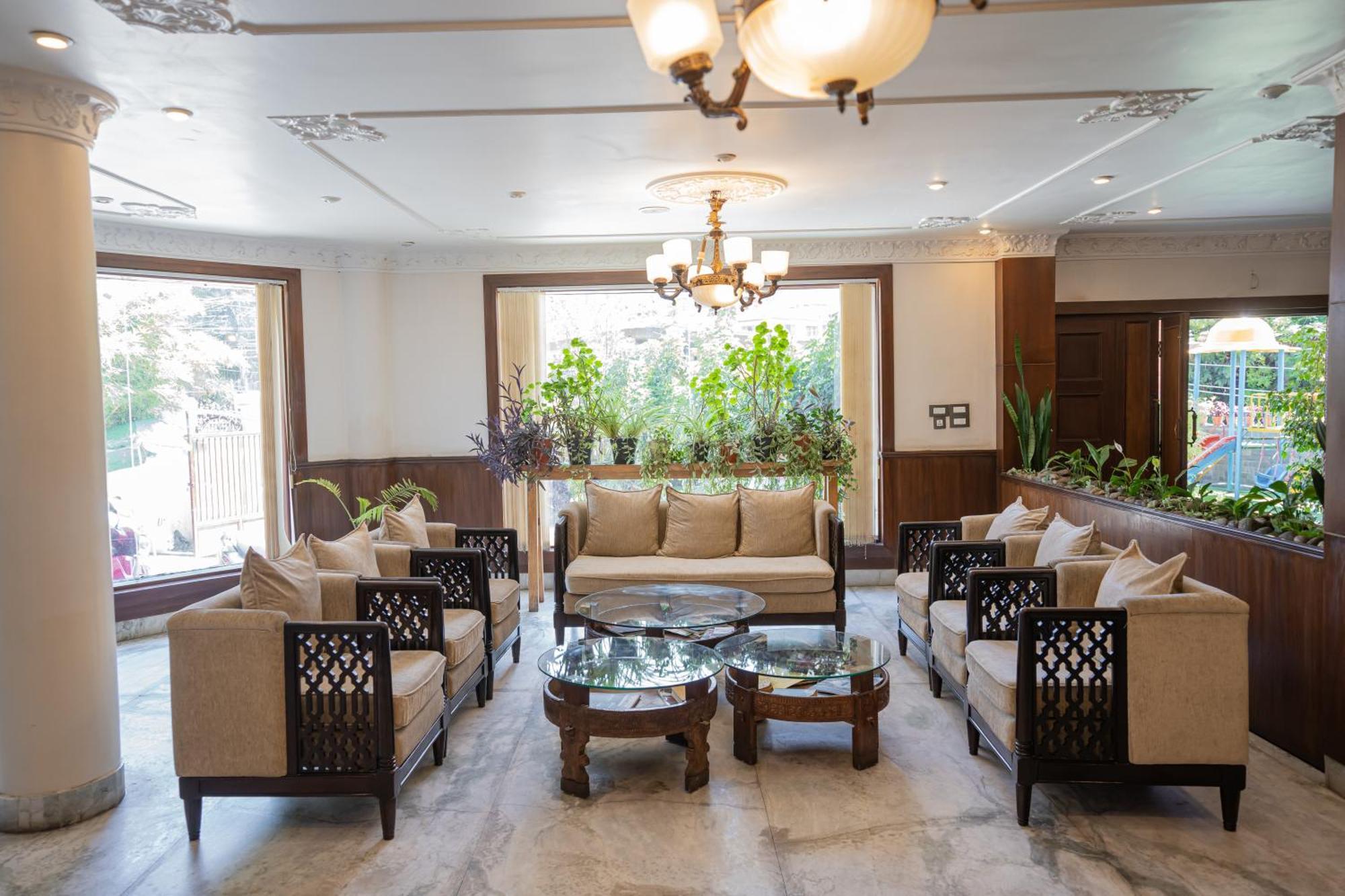Lavie Residence And Spa Катманду Екстериор снимка